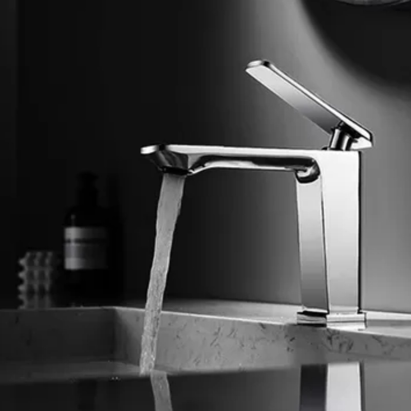 Modern Single Handle Chrome Brass Faucet for Wash Basin