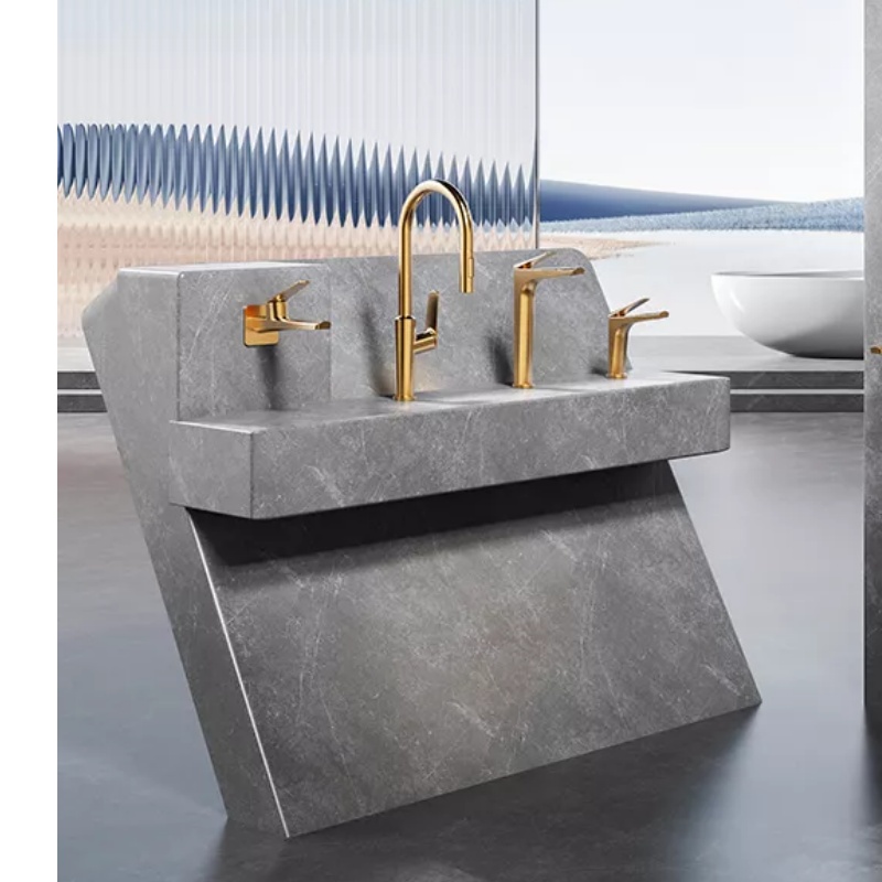 Elegant European Black Brass Bidet Faucet for Modern Bathrooms